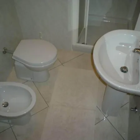 Hotel2000 מילאנו
