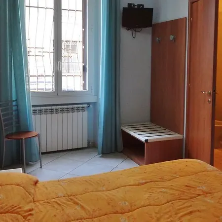 Hotel2000 מלון
