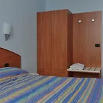 Hotel2000 Milánó