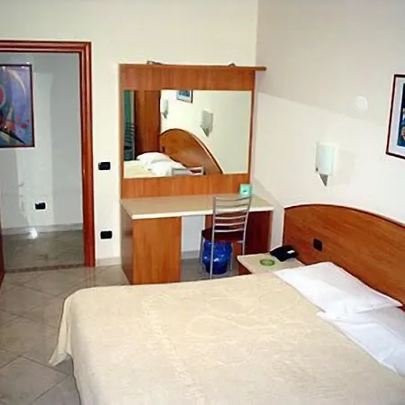 Hotel2000 Hotel 2*