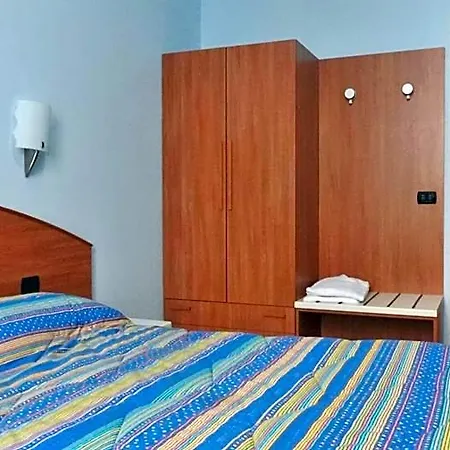 Hotell Hotel2000
