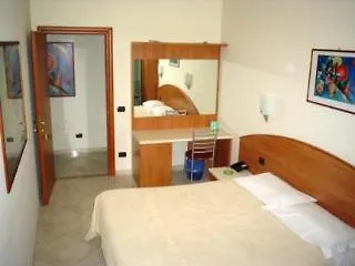 Hotell Hotel2000