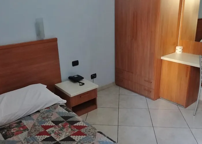 Hotel2000 Milão